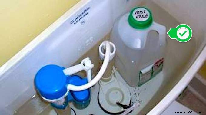 Flush:5 Tips To Save Hundreds Of Liters Of Water! 