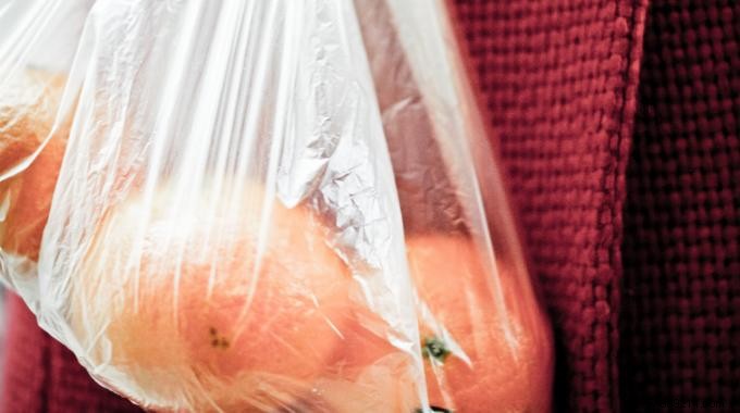 What To Do With Plastic Bags Of Fruits And Vegetables From The Supermarket? 6 Recovery Tips 