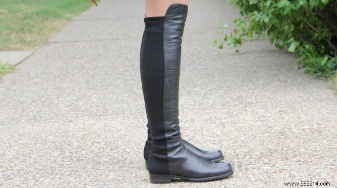 Difficult Boots to Put On:The Trick Women Should Already Know. 
