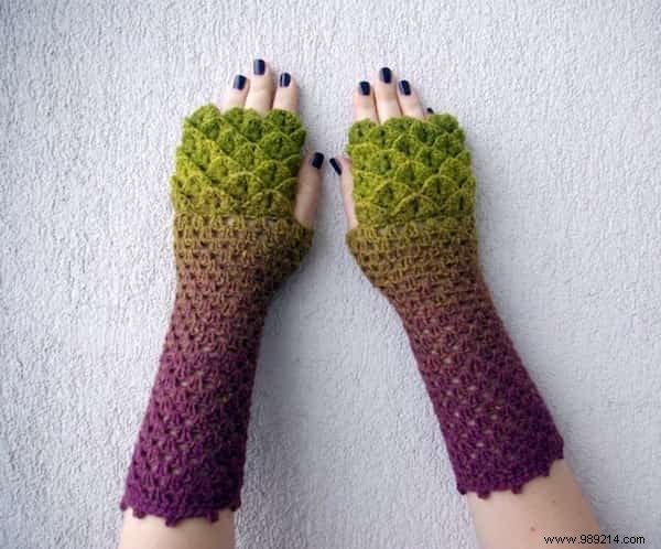 These Crochet Dragon Mittens Will Keep You Warm During Winter. 