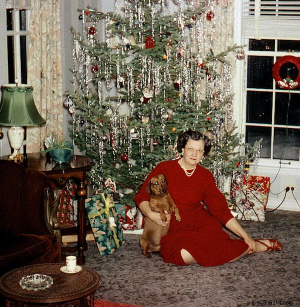 Relive the Christmas of Yesteryear:Here are 40 Christmas Photos From the 1950s. 