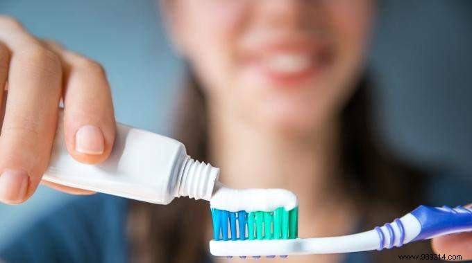 My 4 tips for reusing your toothbrushes. 