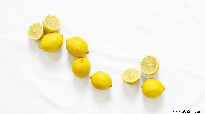 3 Uses of Lemon to Work Miracles at Low Cost. (#1) 