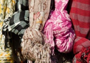 How to Store your Scarves with Recycled Material? 
