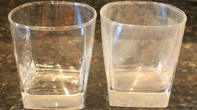 The Incredible Trick To Remove Limescale Traces From Glasses. 