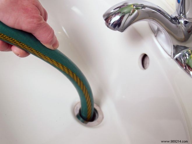 7 Effective Tips To Unclog Sink, Shower, Bath &Sink Easily. 