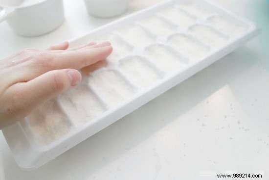 Make Your Own Dishwasher Tablets. Here is the Super Simple Recipe! 