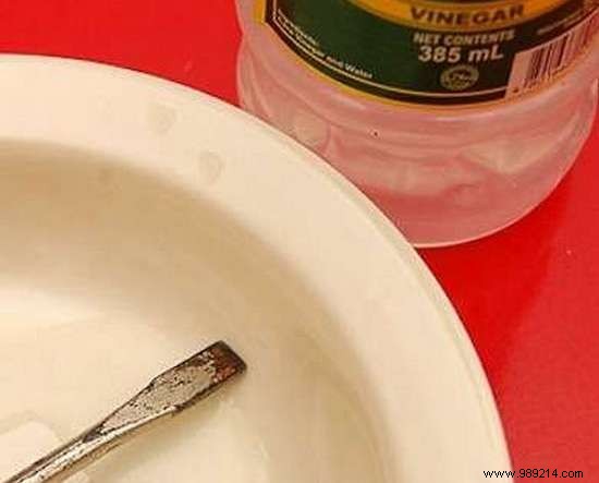 10 Uses of Vinegar That Will Simplify Your Life. 