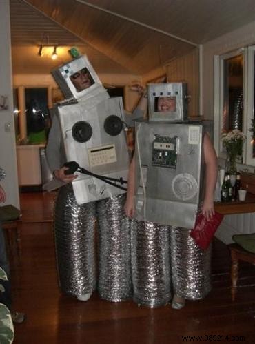 3 ideas for DIY costumes for the New Year. 