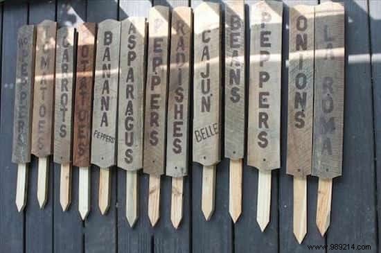 24 Amazing Uses for Old Wooden Pallets. 