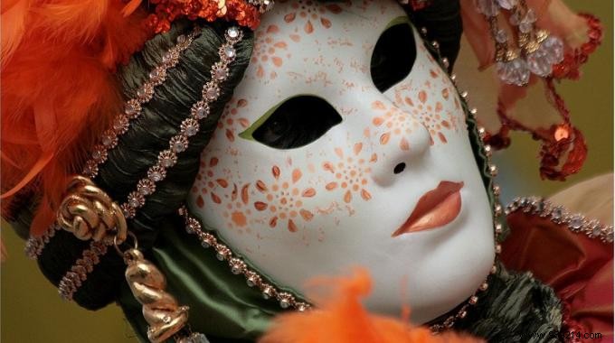 3 Mask Ideas for Mardi Gras to Make Like in Venice! 