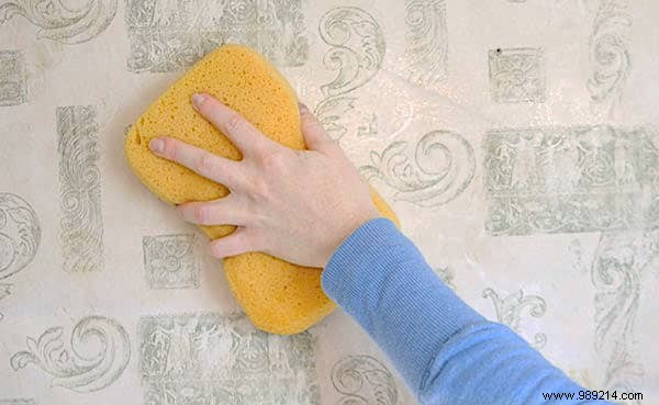10 uses for sponges that NO ONE knows about. 