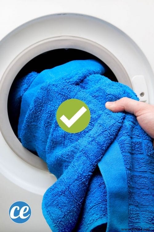 7 Easy Tips To Keep Your Towels SOFT &FLUID. 