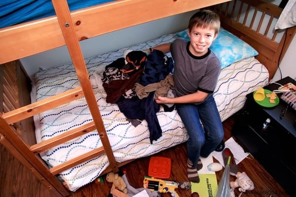 How To Teach Your Kids To Tidy Their Bedroom In 10 Minutes. 