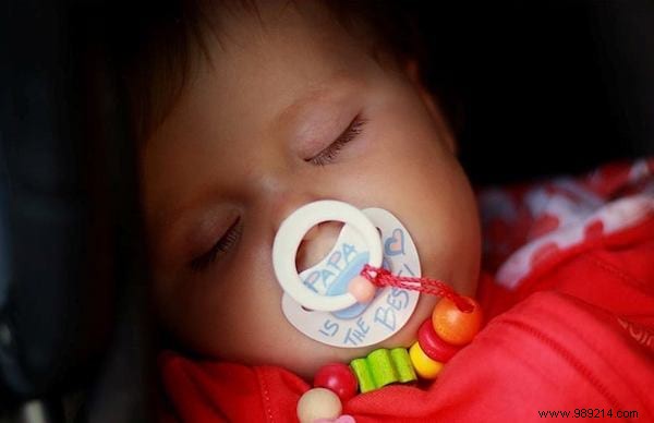 5 Effective Tips to Help Your Child Stop the Pacifier. 