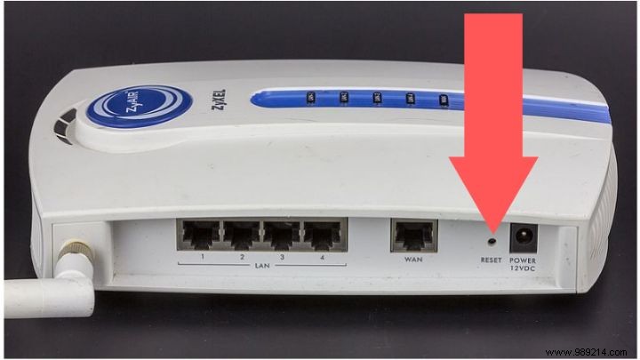 How to turn your old router into a repeater 