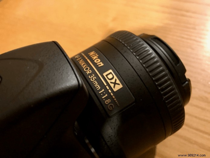 Nikon D3300:review and beginner s guide 