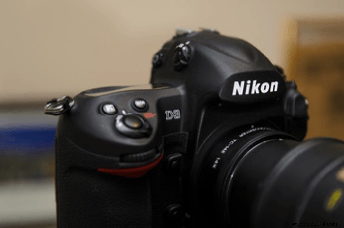 Is Buying a Factory Refurbished DSLR Camera Worth Saving? 