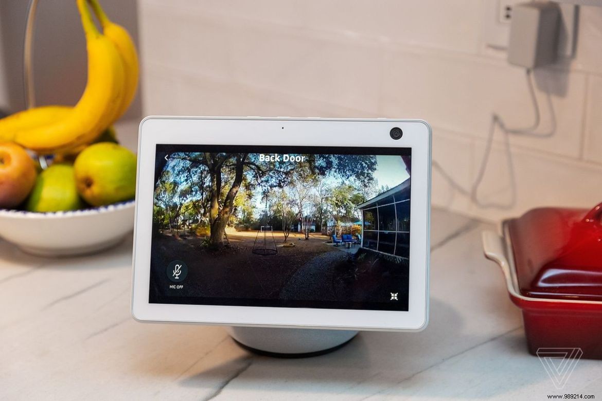 How to connect your video doorbell to your smart display 