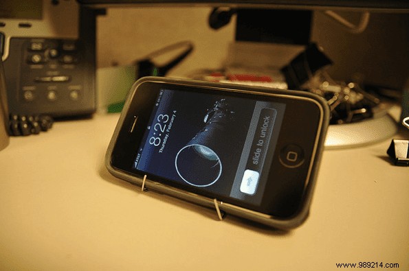3 DIY smartphone docking stations you can make at home 