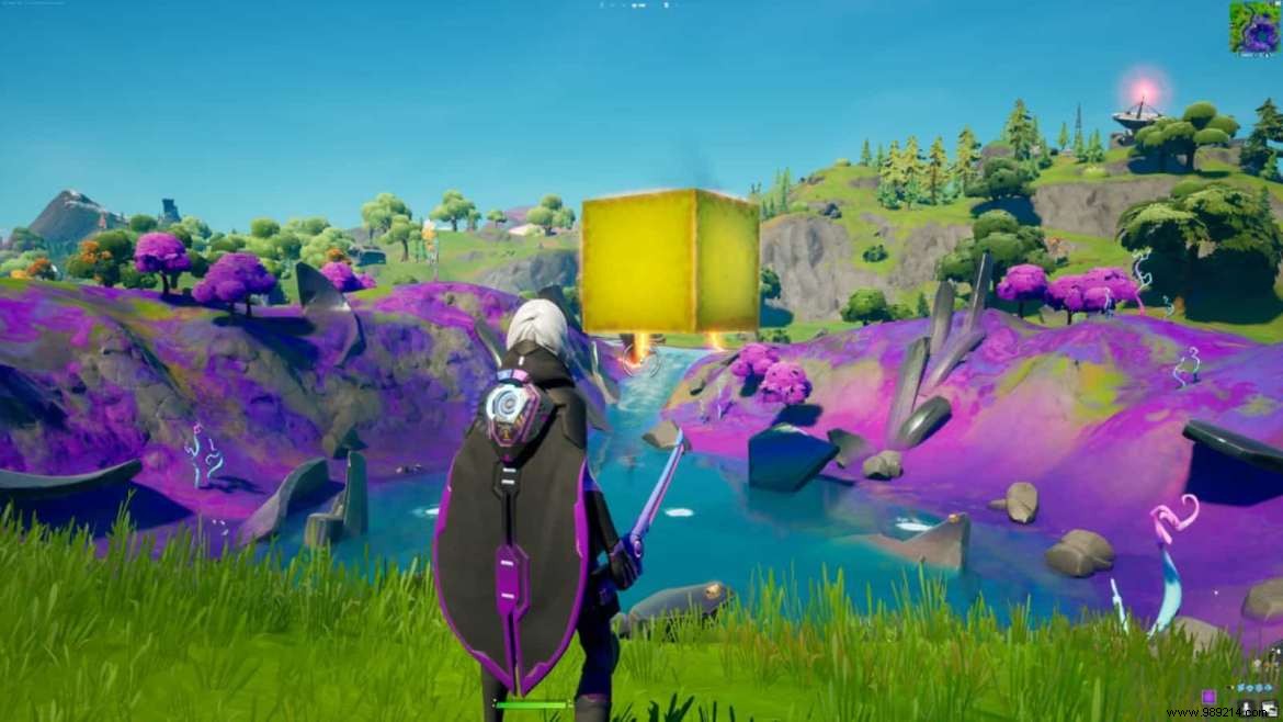 Fortnite Golden Cube turns into an elevator:Fix in the center of the map in Season 8 