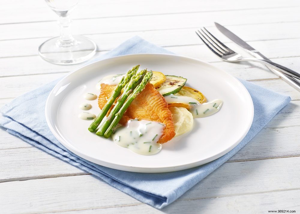 Recipe for baked plaice fillet with sauce from ERU Balance Chives 