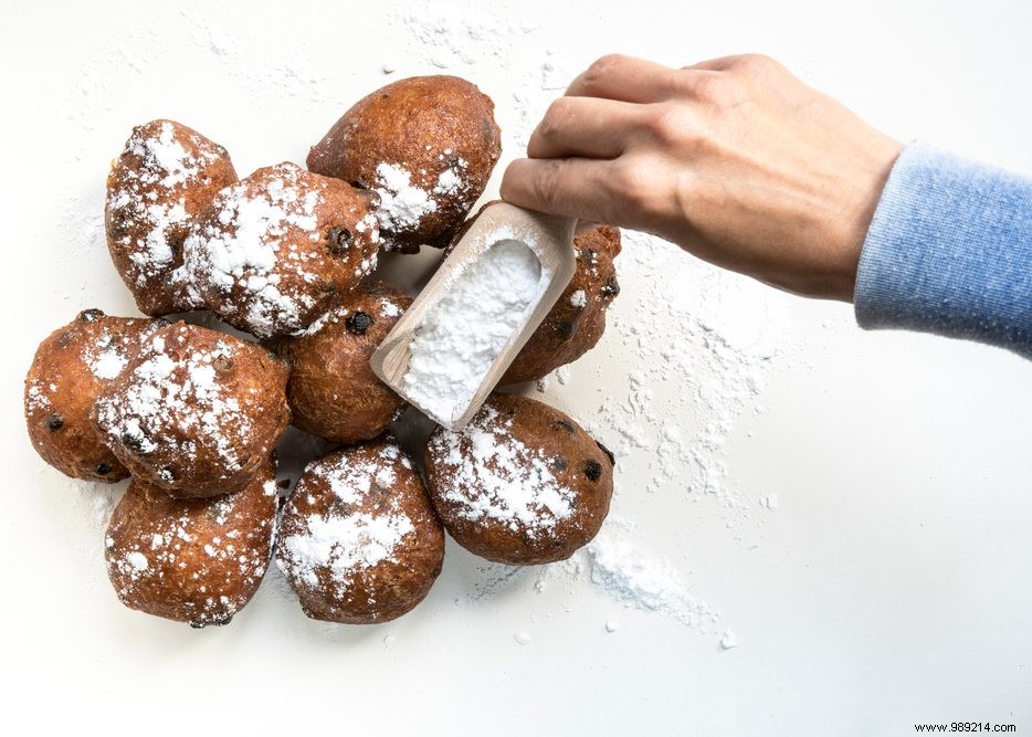 Recipe for French toast made from oliebollen 