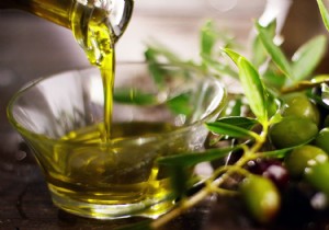 Facts and myths about olive oil 