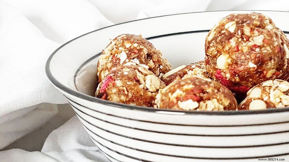 5 x tasty and healthy snack balls 