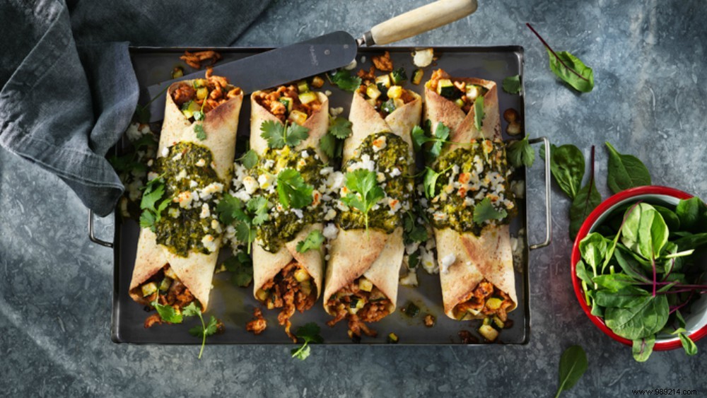 Enchiladas with spinach and chicken 