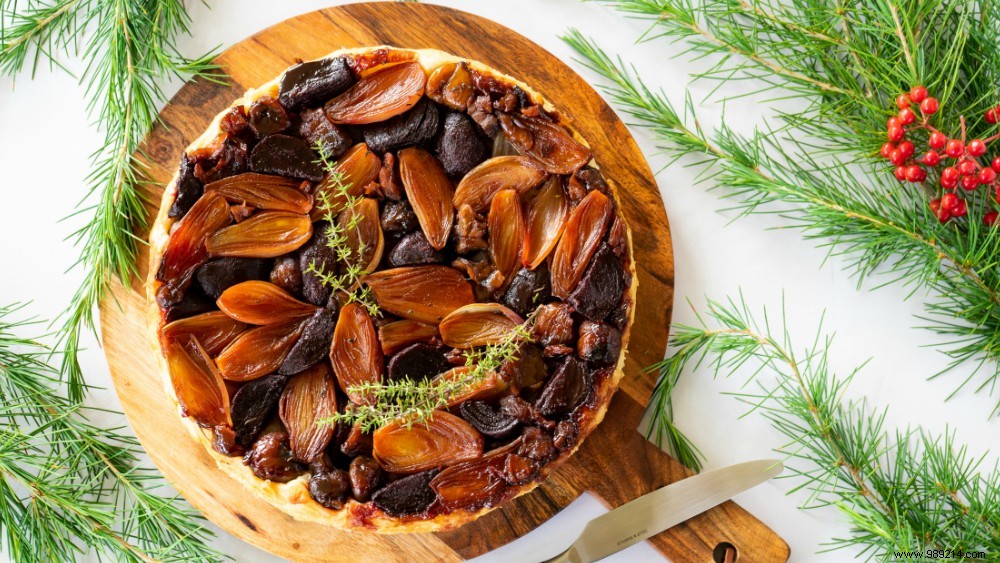 Recipe:tarte tatin with shallots, chestnuts and beetroot 