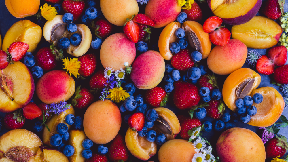 8 ways to still use overripe fruit 