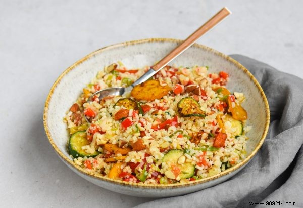 Oriental recipe:cauliflower couscous with oven vegetables 