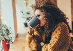 5 Science-Backed Drinks for Natural Energy and Brain Boost (No Coffee Needed)