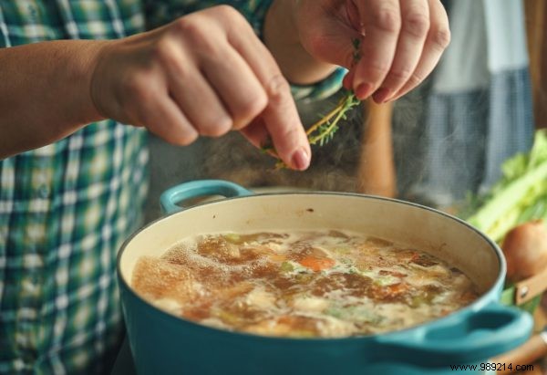 Making your own broth, easier than you think 