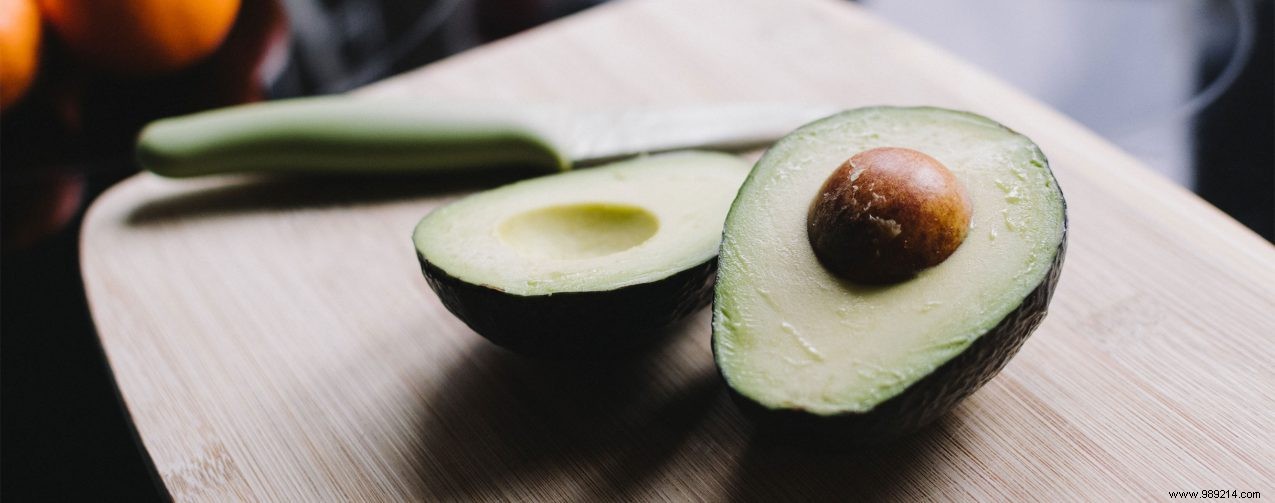 Avocado seeds:to eat or not to eat? 