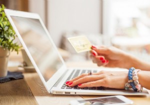 Online Grocery Shopping Leads to Healthier Choices, Ghent University Study Shows