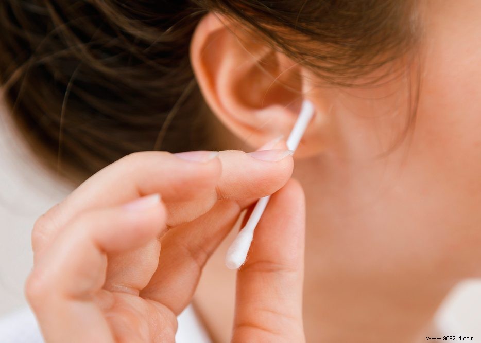 Is it bad to clean your ears with a cotton swab? 