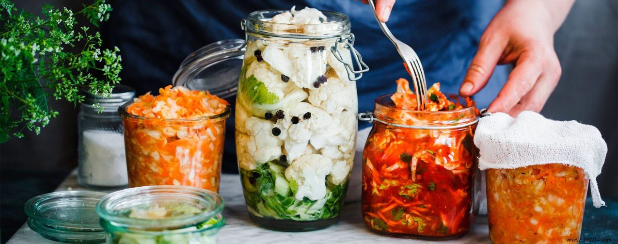 What is the difference between probiotics and prebiotics? 