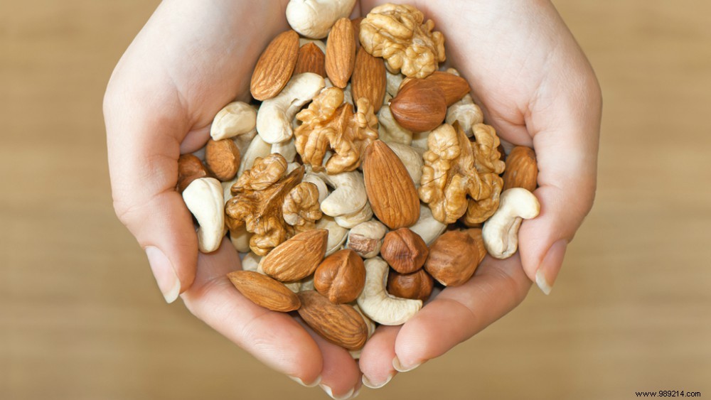 Scientifically proven:nuts help with weight loss 