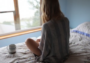 7 at-home habits that can cause back pain 