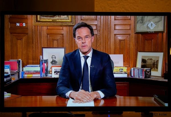 Prime Minister Rutte gives speech from Torentje about new corona measures 