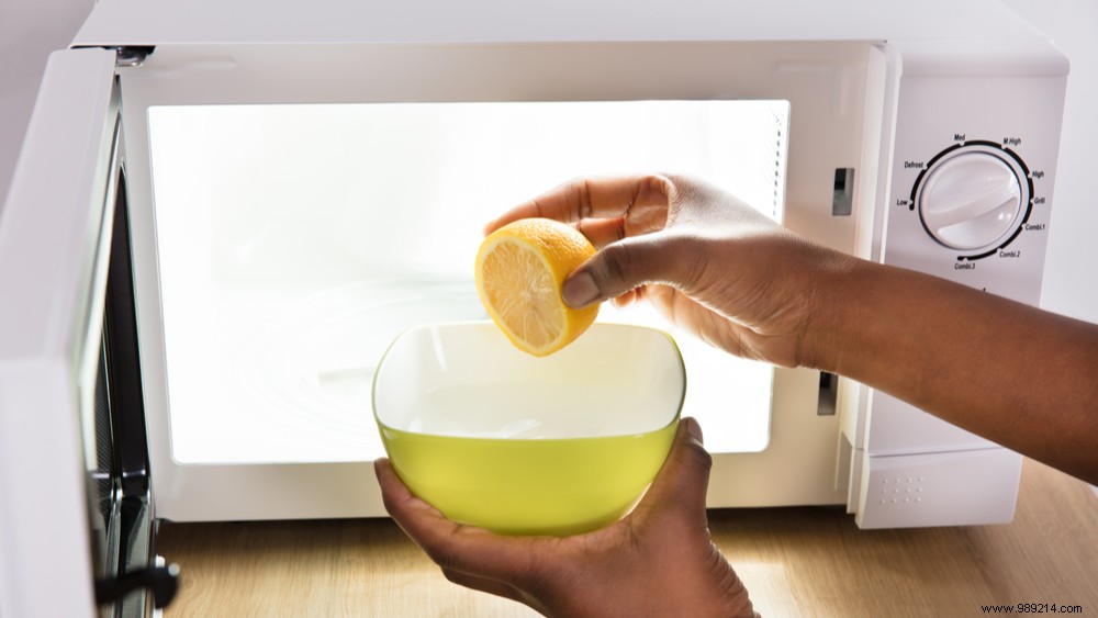 5 cleaning hacks for your microwave 