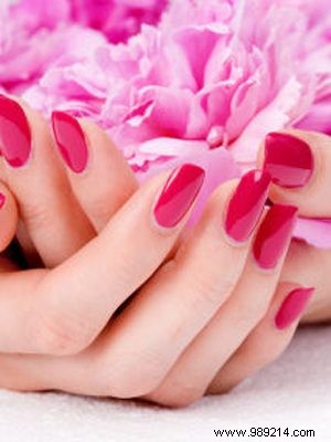 This is how you get longer nails 