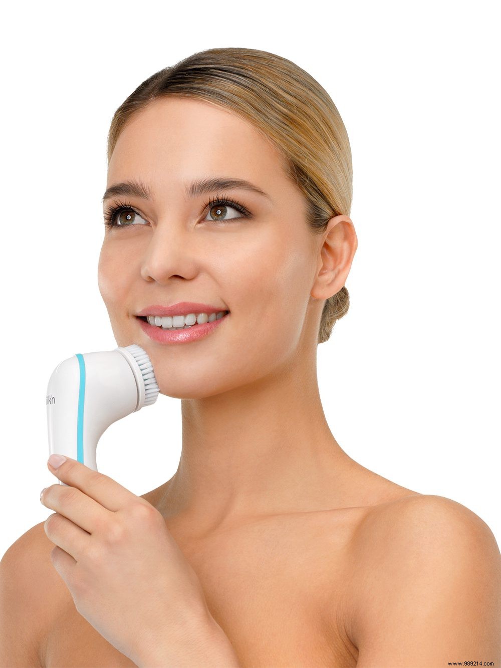 Beauty trend:the electric facial brush 