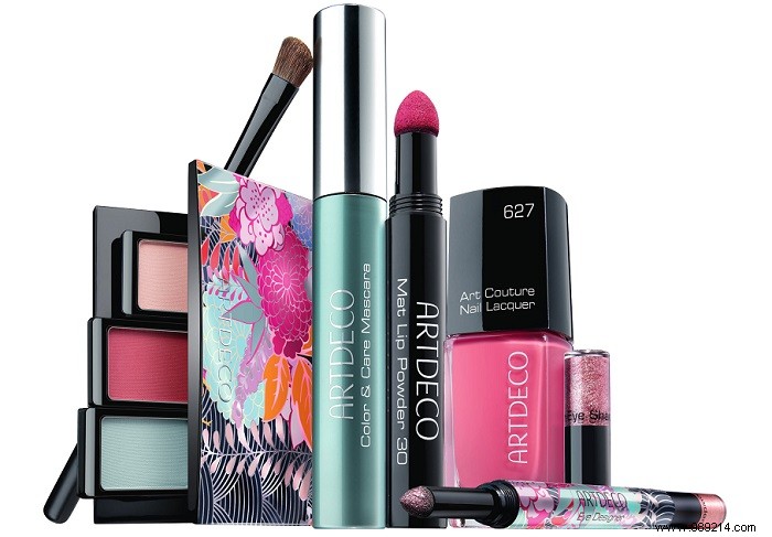 The latest make-up collections 
