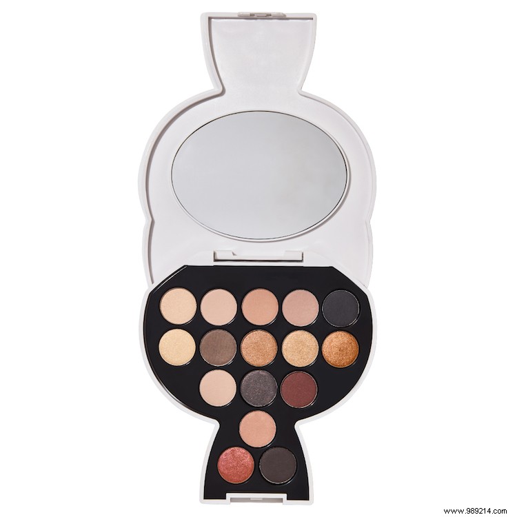 Karl Lagerfeld + ModelCo make-up collection 