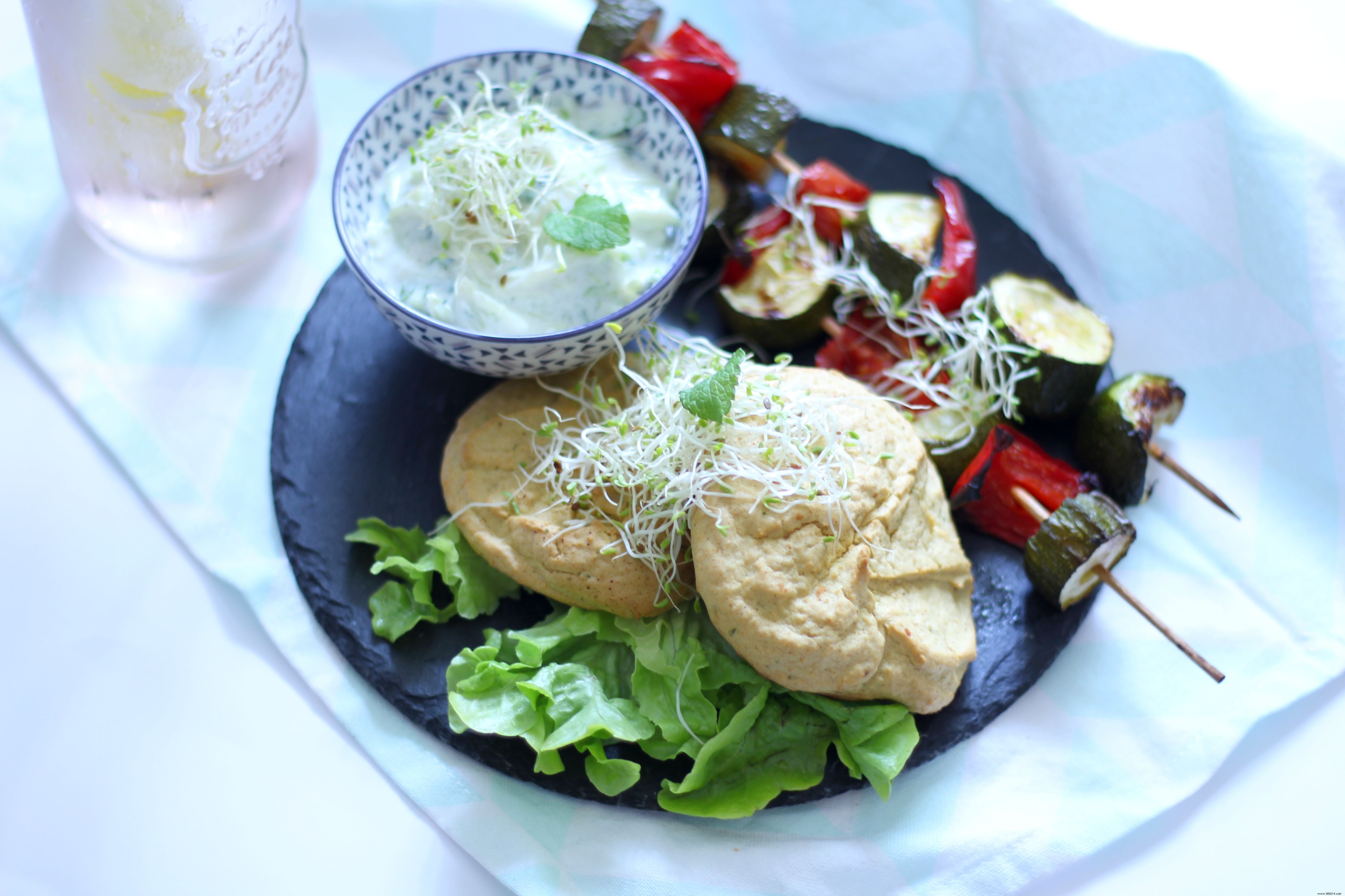 Gluten-free and lactose-free chickpea &vegetable pancakes 