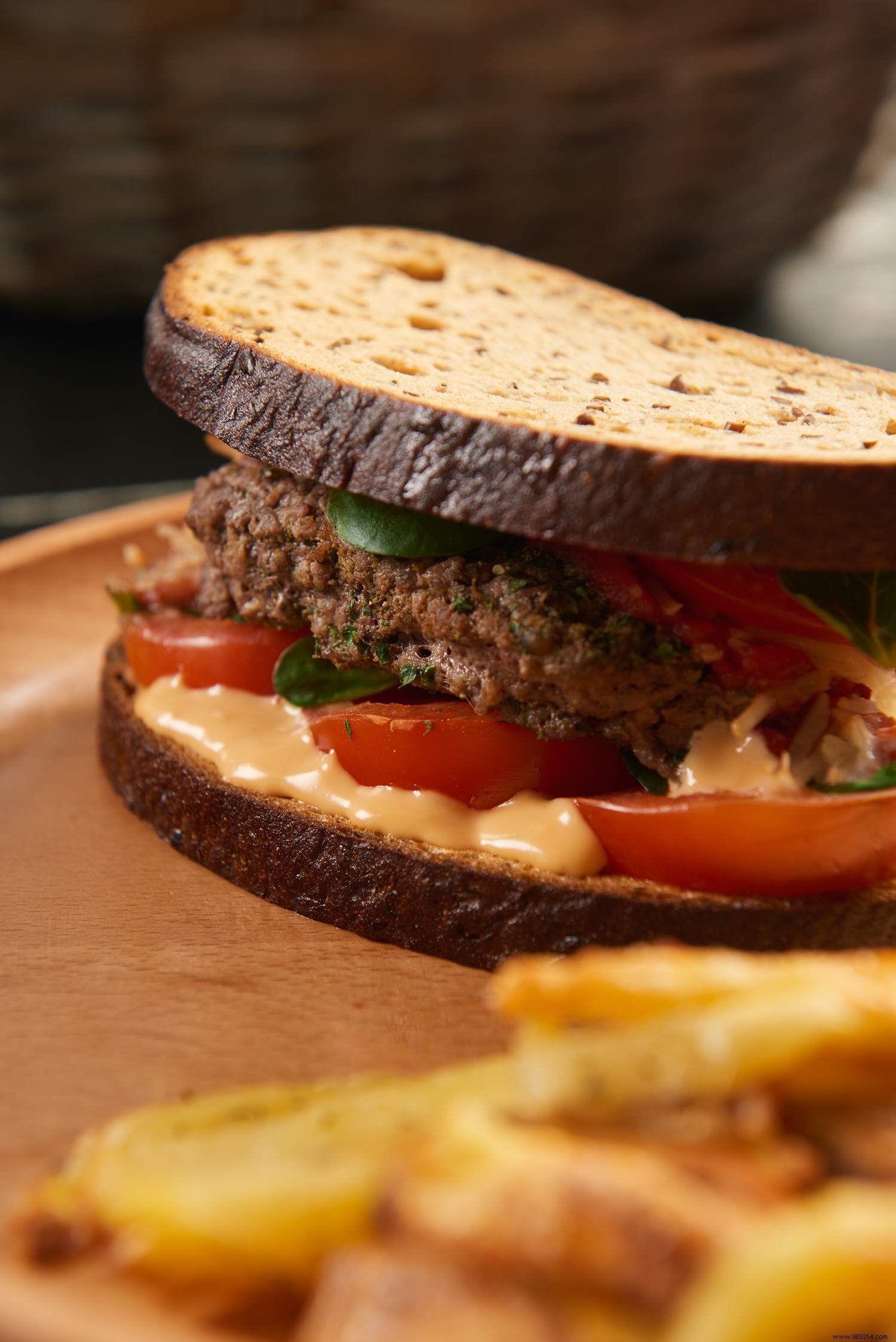 Revisited gluten-free burger – Recipe Schär 