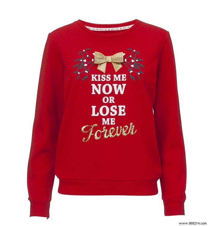 10 x Christmas sweaters for you and your love 